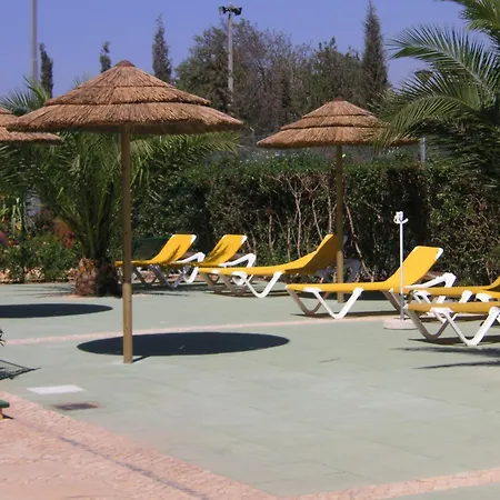 Oasis Parque Apartman *